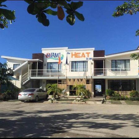 Miami Heat Beach Resort Morong  Exterior photo