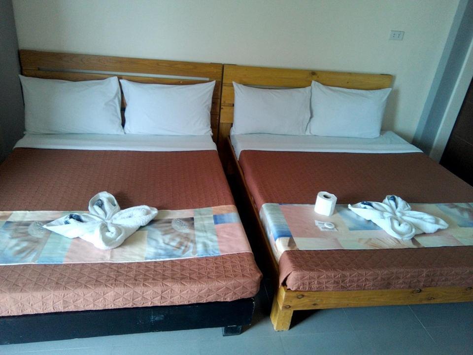 Miami Heat Beach Resort Morong  Exterior photo