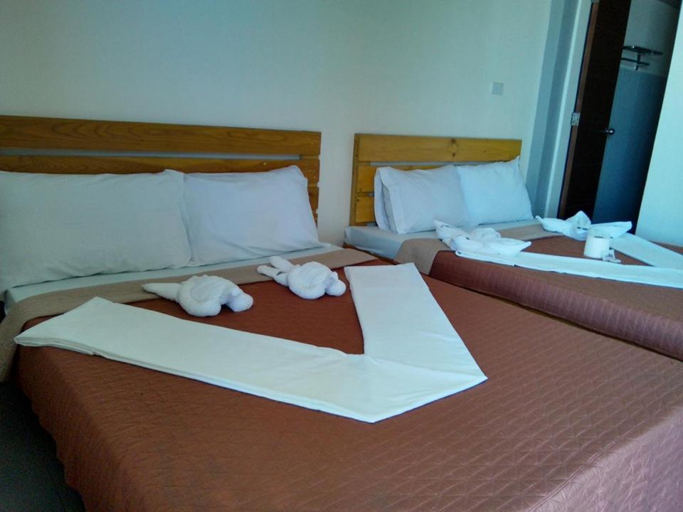 Miami Heat Beach Resort Morong  Exterior photo